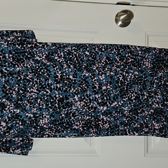 Dress - Picture 4 of 8